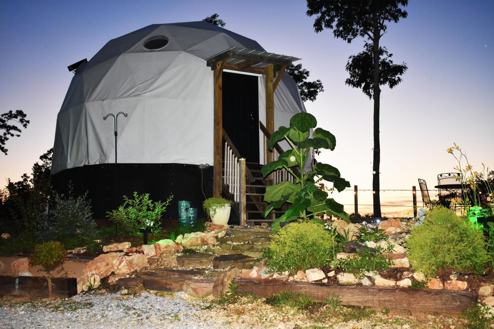 Hotel Waterfront Luxury Glamping Dome Rogersville Esterno foto